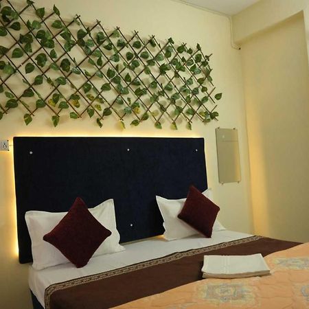 Hotel O Pop Hotel Blue Star Bhilai ภายนอก รูปภาพ