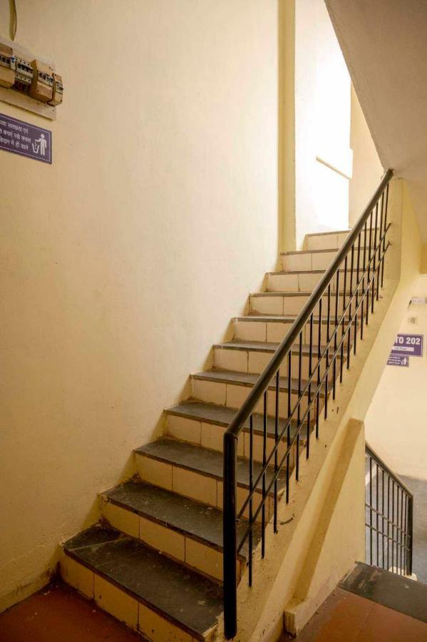 Hotel O Pop Hotel Blue Star Bhilai ภายนอก รูปภาพ