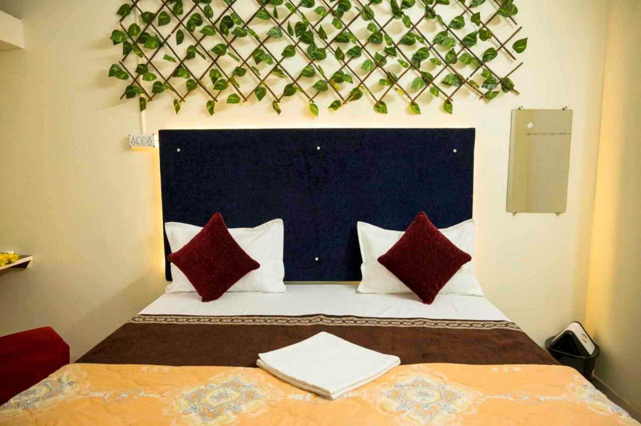 Hotel O Pop Hotel Blue Star Bhilai ภายนอก รูปภาพ