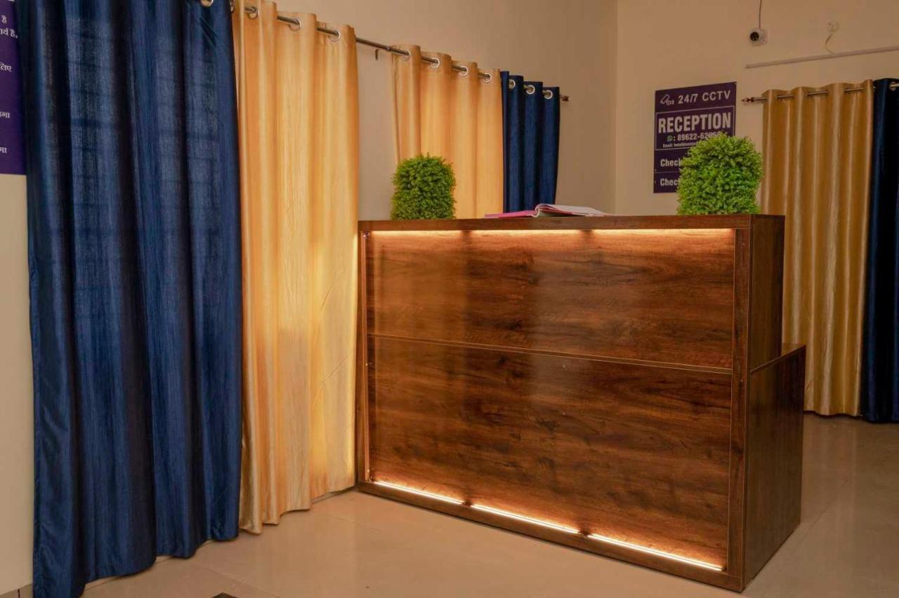 Hotel O Pop Hotel Blue Star Bhilai ภายนอก รูปภาพ